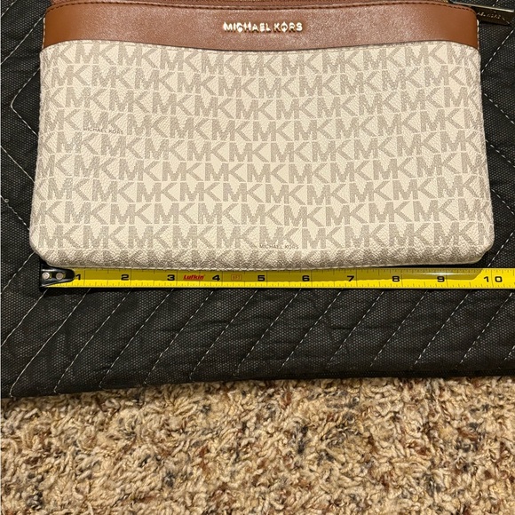 Michael Kors 3 in 1 Tote - Picture 11 of 16